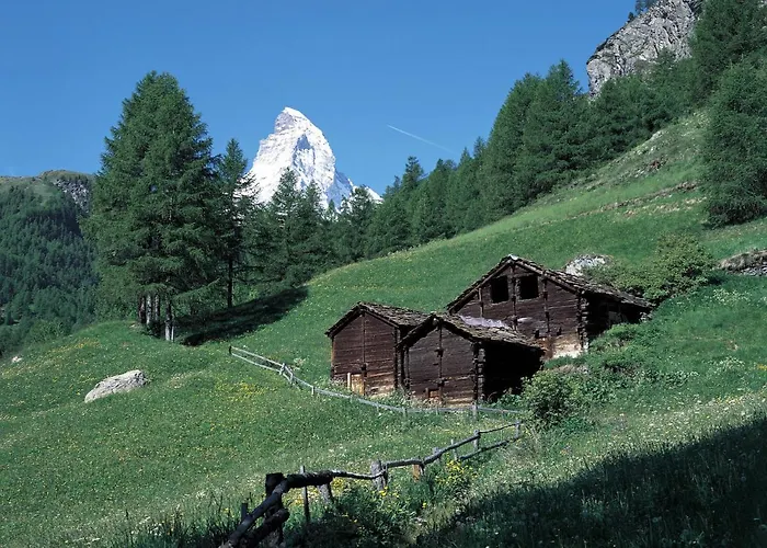 Rossignol B By Interhome *